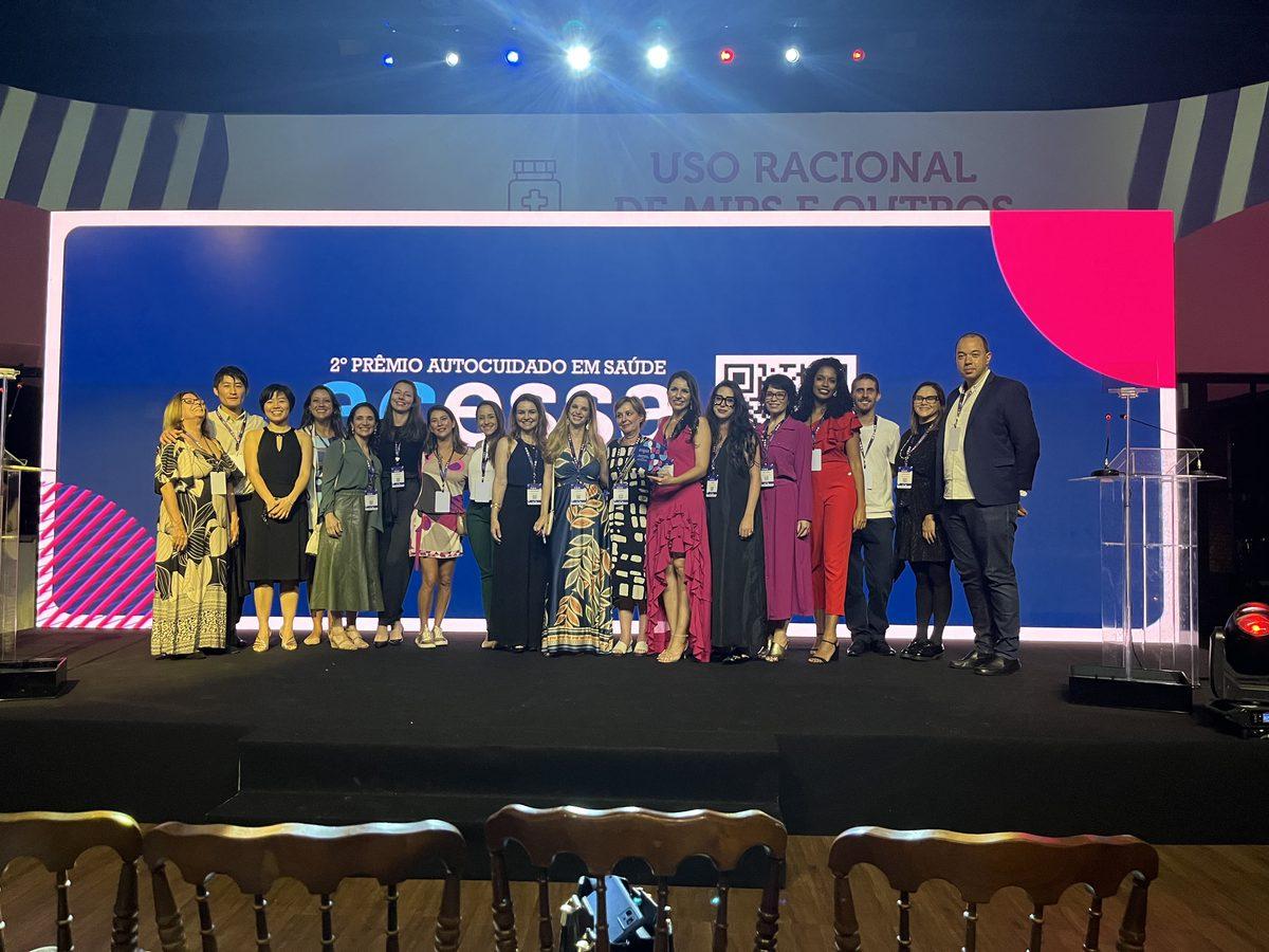Equipe premiada no 2º Prêmio Autocuidado em Saúde ACESSA